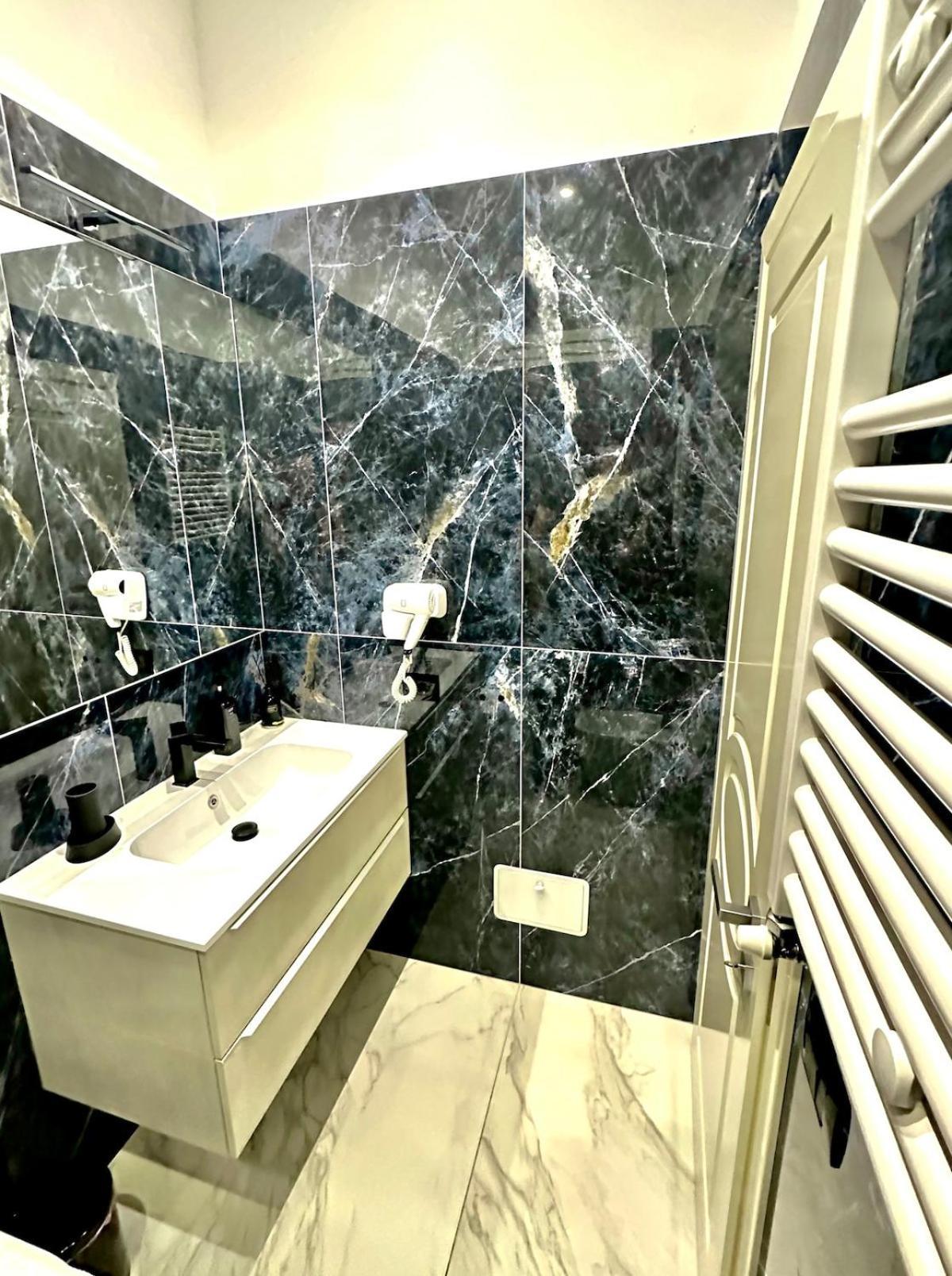 Quo Vadis Apartment